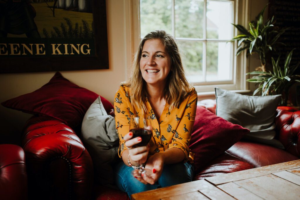 creating engaging instagram stories with Emily Braithwaite from Yellow Tuxedo